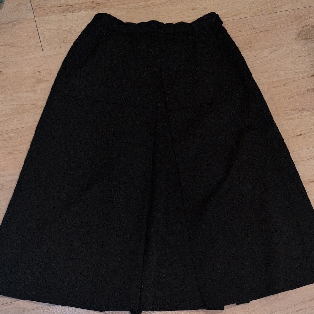 Chloe Elegant Black Women's Skirt